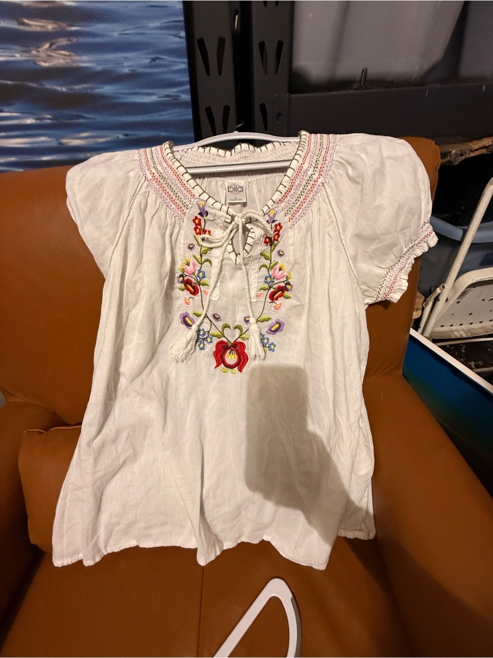 Source Unknown White Peasant Top with Multicolor Floral Embroidery